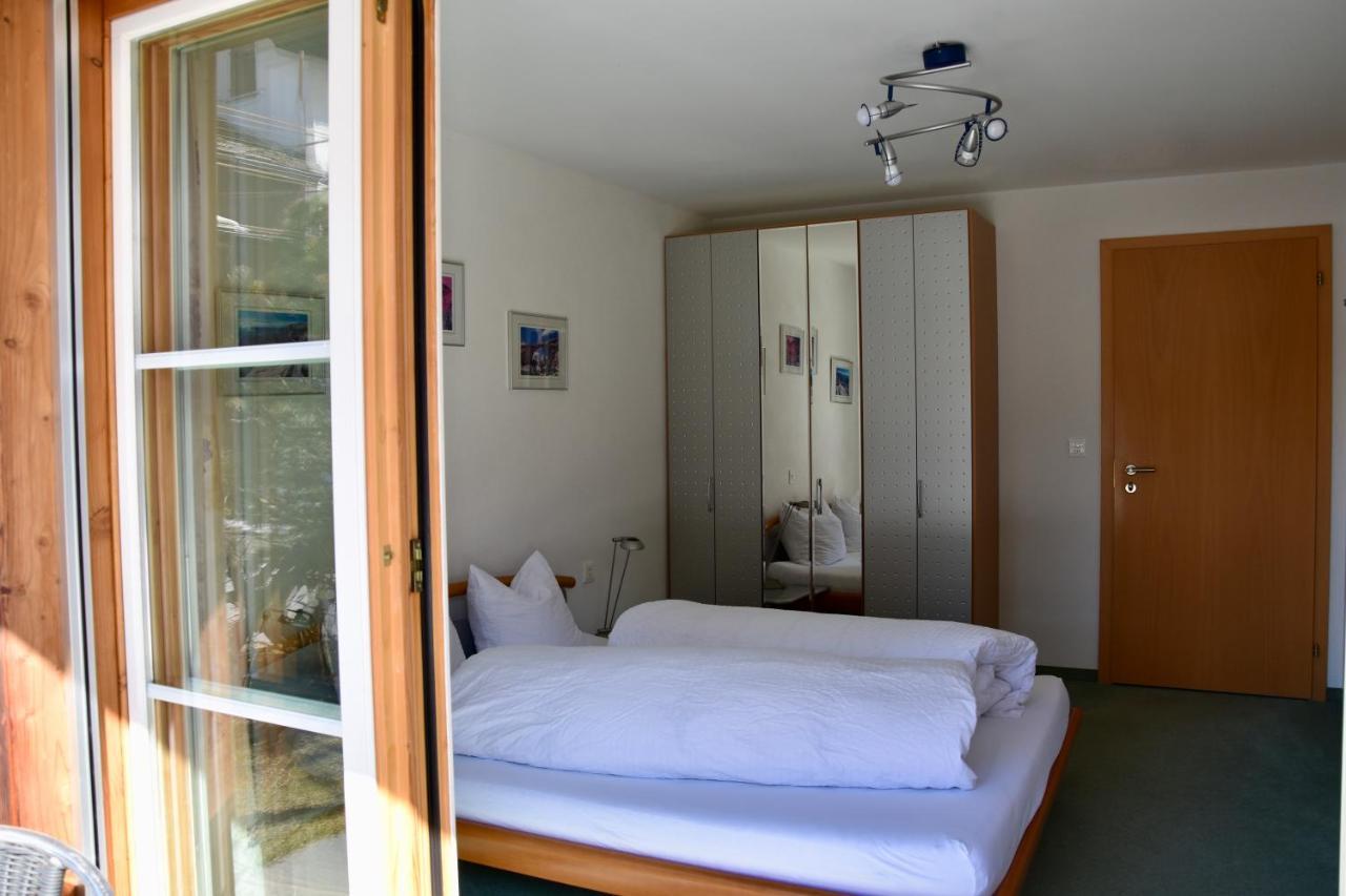 Schnider Bed&Breakfast Und Cafe Вальс Экстерьер фото